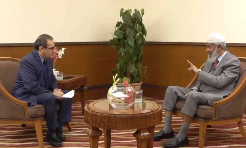 Muslim world will regain lost glory by following Quran, hadith: Dr Zakir Naik