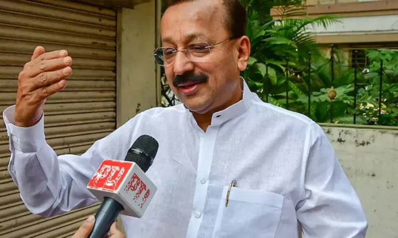 Indian Congress leader Baba Siddique killed in Mumbai