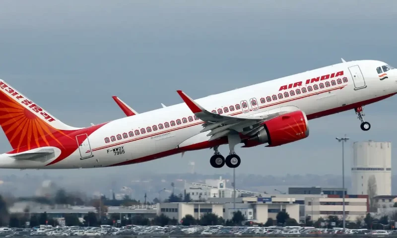 Air India flight diverted to Delhi following bomb threat