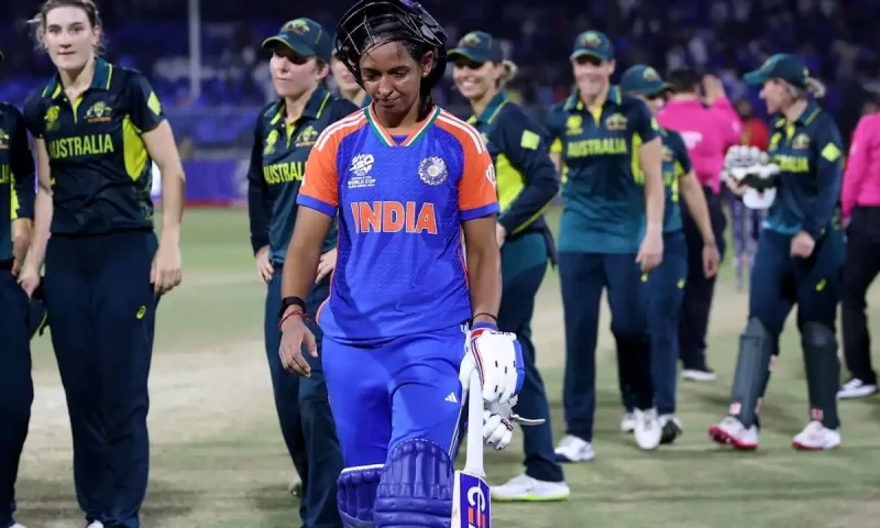 India&rsquo;s World Cup hopes in Pakistan hands after Australia defeat