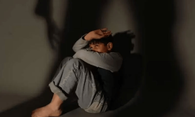 Sindh Police official arrested for allegedly raping teenage boy