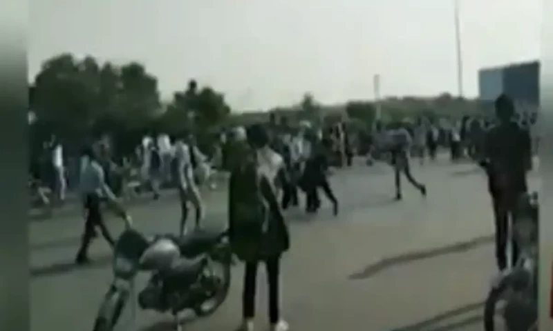 Alleged Lahore rape: 150 students arrested for protesting in twin cities