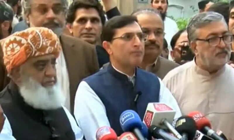 PTI says it will not vote for constitutional amendment