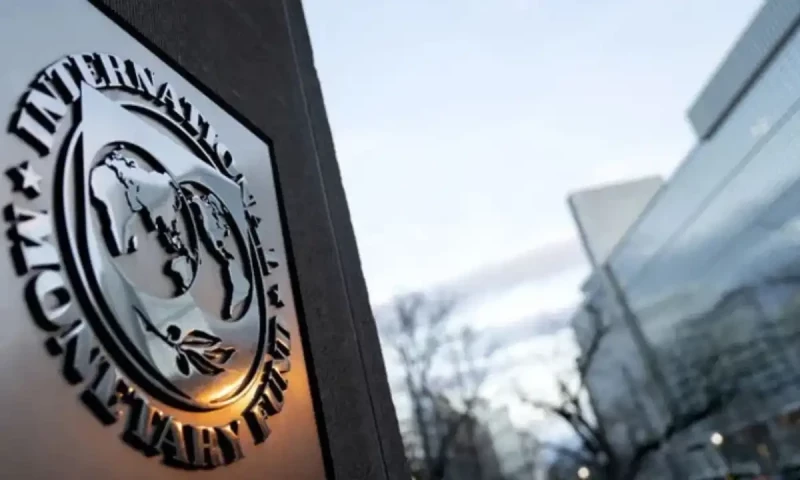 Pakistan requests additional $2b from IMF to tackle climate change challenges