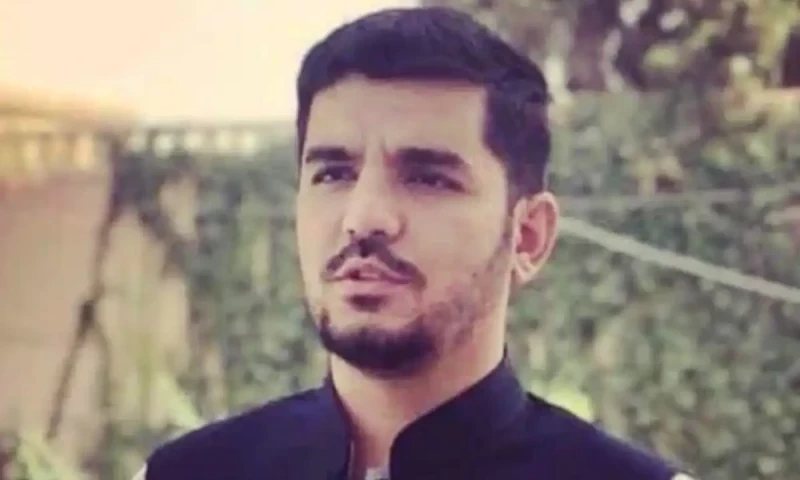 PML-N moves to disqualify Adil Bazai for skipping vote on 26th Constitutional Amendment