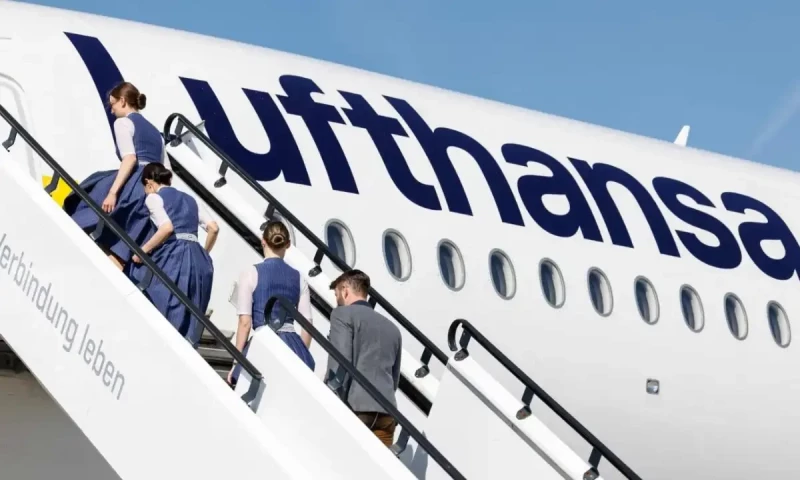 Lufthansa extends flight suspension to Beirut, Tehran until early 2025