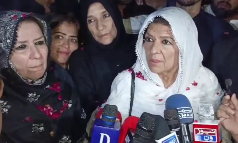 Imran Khan&rsquo;s sisters Aleema, Uzma released from Jhelum Jail after court approves bail
