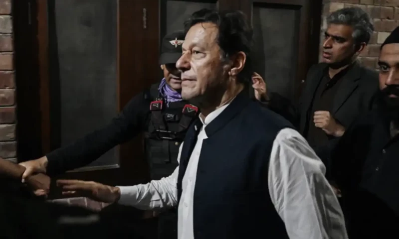 Ex-PM Imran Khan&rsquo;s jail facilities petition sparks rift in legal team of PTI