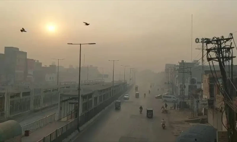 Lahore struggles with severe pollution and smog