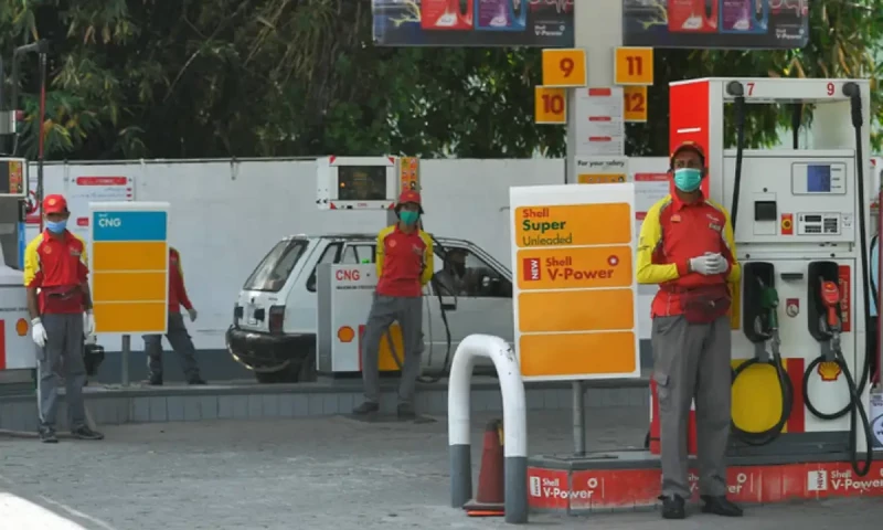 Petrol, diesel prices expected to drop from November 1