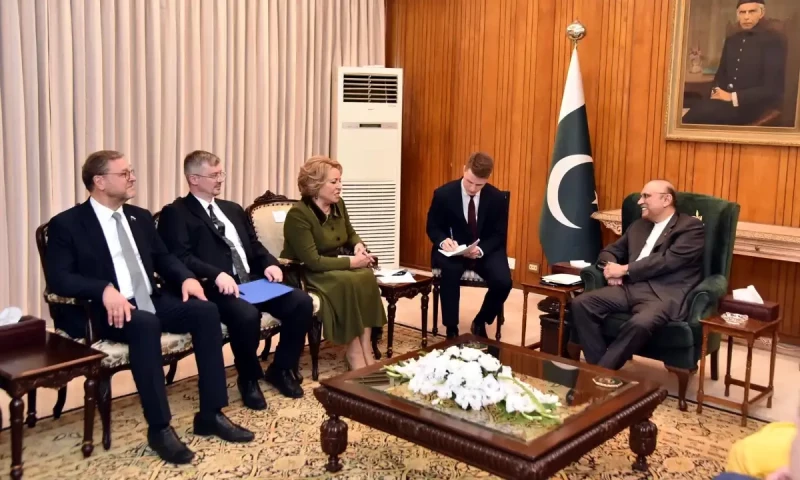 Pakistan seeks Russia&rsquo;s backing for BRICS membership