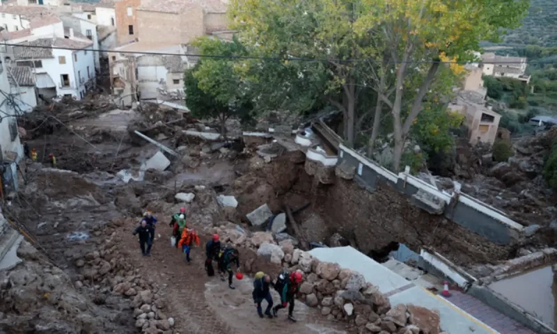 Spanish rescuers race against time as floods claim at least 95 lives