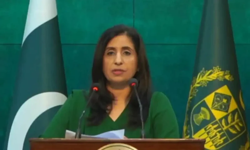 Reports of summoning Chinese envoy for demarche incorrect: FO spokesperson