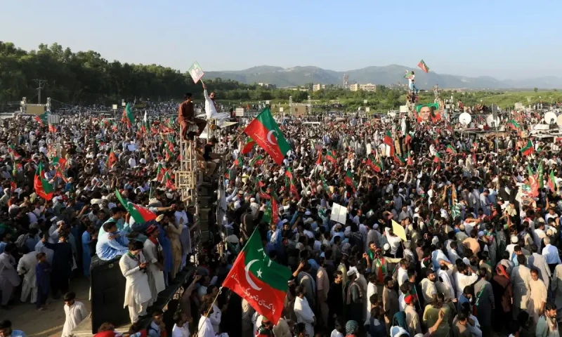 PTI cancels November 8 rally in Peshawar; plans to set up &lsquo;tent city&rsquo;