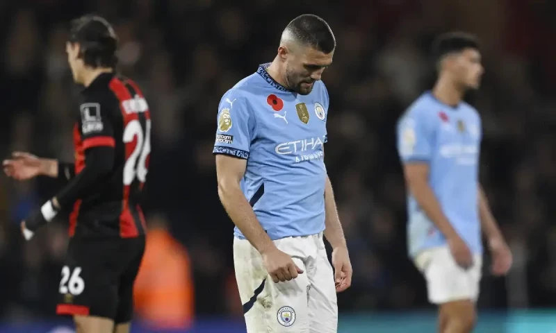 Man City&rsquo;s long unbeaten league run ends with shock loss at Bournemouth