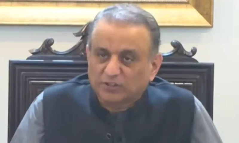 Federal cabinet to give final nod on Rs10b bid for PIA, says Privatisation Minister Aleem