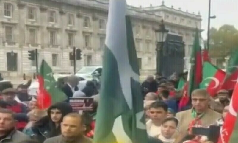 PTI stages massive protest outside 10 Downing Street