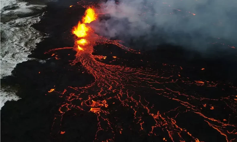 Alert level raised following deadly eruption of Indonesia&rsquo;s mount Lewotobi Laki-Laki