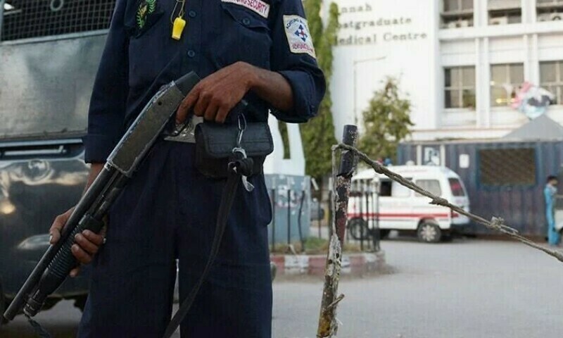 Two Chinese nationals injured in Karachi shooting