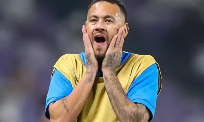 Neymar to miss two weeks&rsquo; training in fresh setback: coach