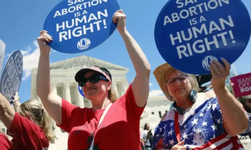 Florida abortion rights measure fails, marking a setback for advocates