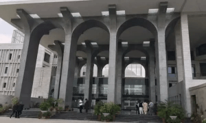 Federal govt announces major salary, housing allowance increases for High Court judges