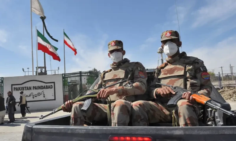 Pakistani, Iranian border forces have not conducted joint military operation: FO