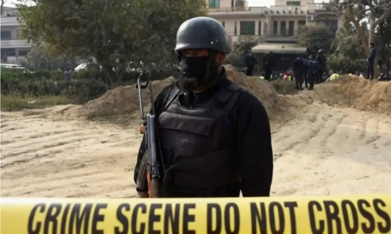 Four suspected robbers killed in police encounter in Lahore&rsquo;s Green Town