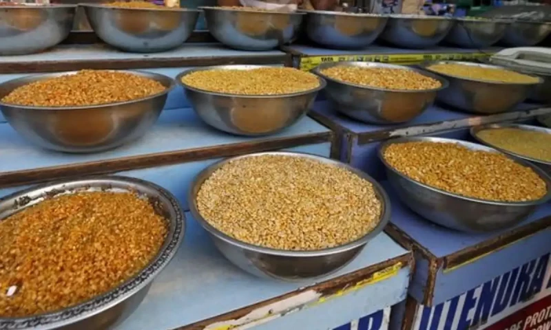 Govt announces significant price reductions for pulses, sugar