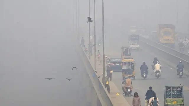 Lahore still the world&rsquo;s most polluted city, but PMD offers hope of relief