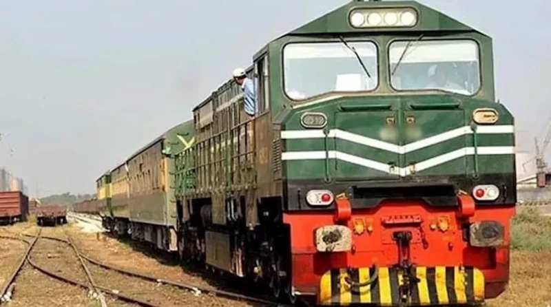 Two trains suspended Following Quetta Railway Station Bombing