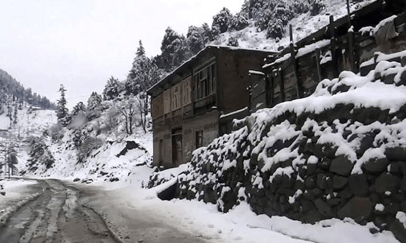 Mountains blanketed in white after first snowfall in Swat