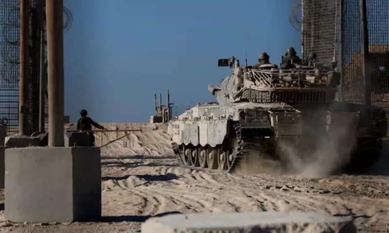 Israeli fire kills 11 Palestinians as tanks roll into central Gaza camp