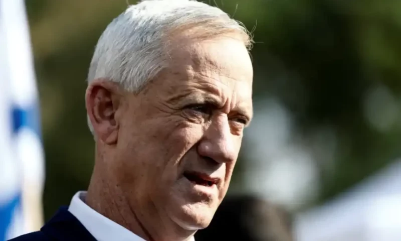 Iranian hackers leak indecent videos of Israel&rsquo;s former defence minister