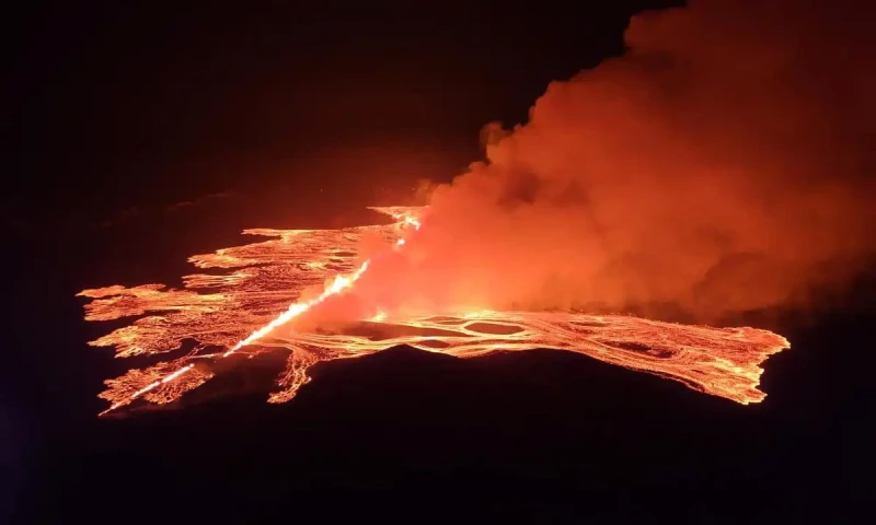 Volcanic ashes in Bali disrupts flight operations