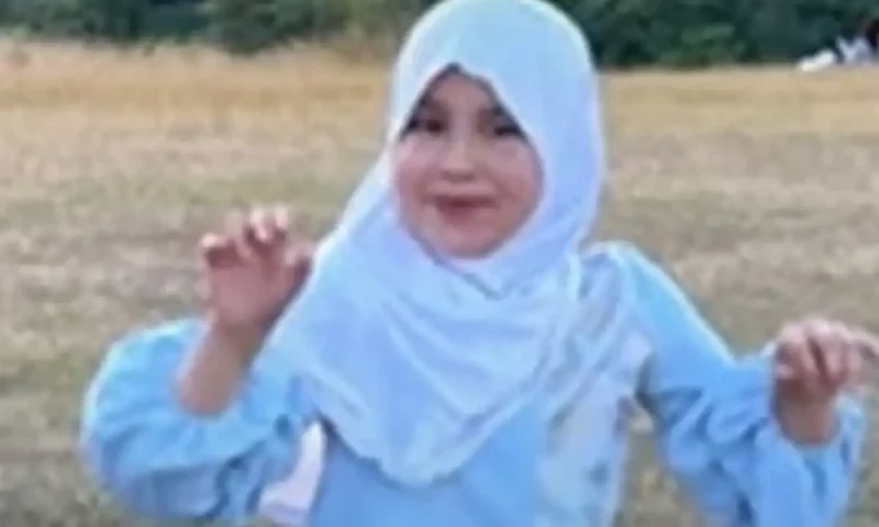 Sara Sharif&rsquo;s father confesses killing her with bat