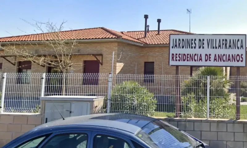 Fire kills at least ten elderly people in Spanish retirement home