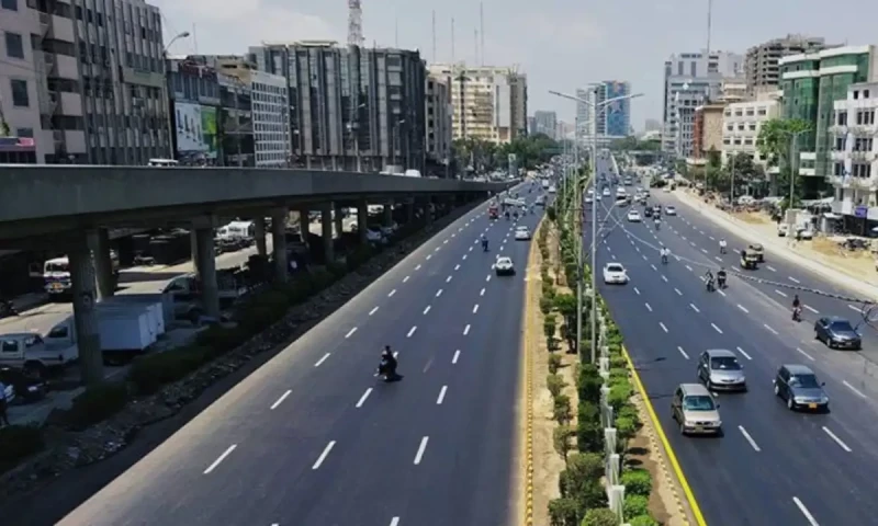 Police restore traffic at Karachi&rsquo;s Shahrah-e-Faisal as Jamaat-e-Islami ends protest