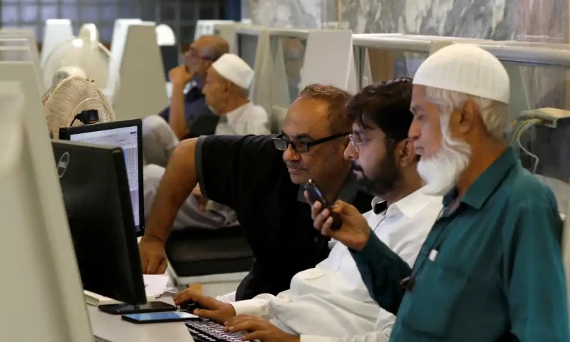 PSX&rsquo;s benchmark index shatters all records