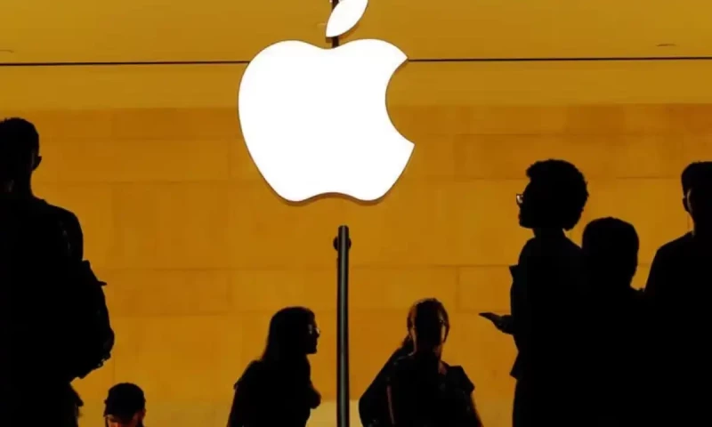 Apple discontinues essential accessory many people loved