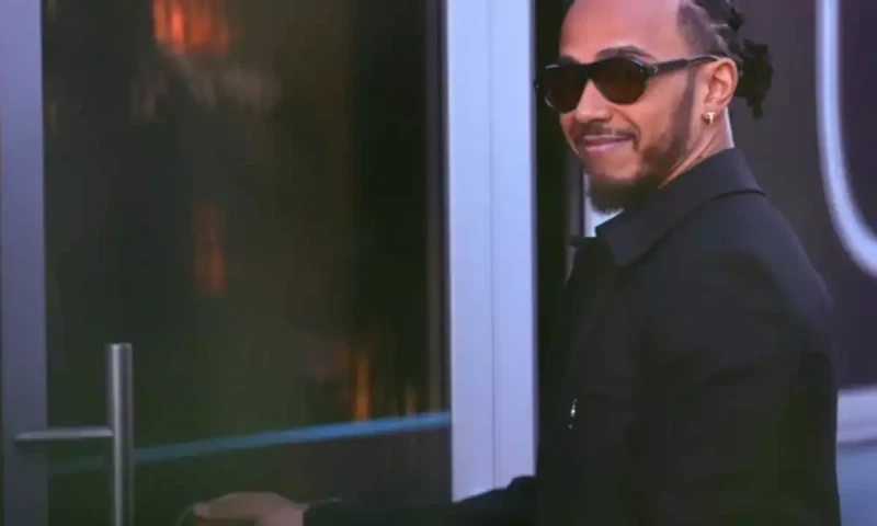 Hamilton thinks positive as end of Mercedes era nears