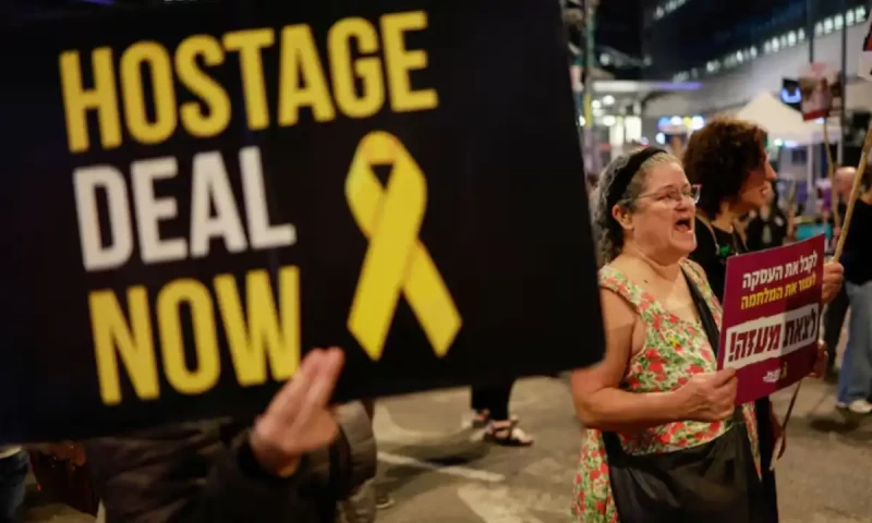 Legal threats close in on Israel&rsquo;s Netanyahu, could impact ongoing wars