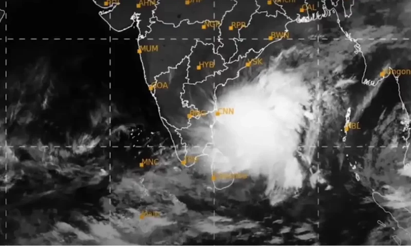 Cyclone Fengal approaches: Tamil Nadu, Puducherry prepare for landfall