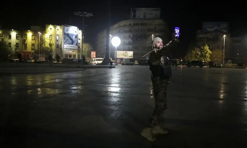 Syrian army confirms rebels enter Aleppo, says dozens of soldiers killed