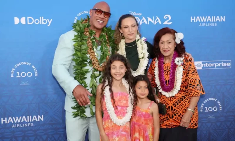 Disney&rsquo;s &lsquo;Moana 2&rsquo; sets Thanksgiving weekend box office record