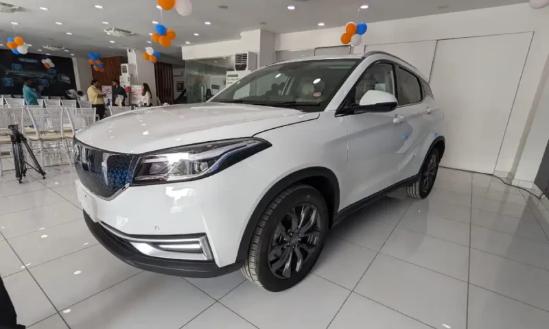 Pakistan&rsquo;s first electric SUV, Seres 3, hits the market