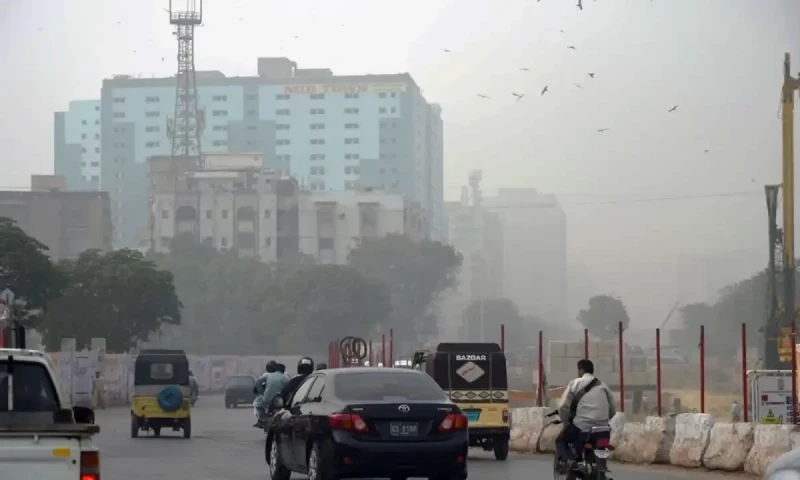 PMD forecasts cooler nights ahead for Karachi