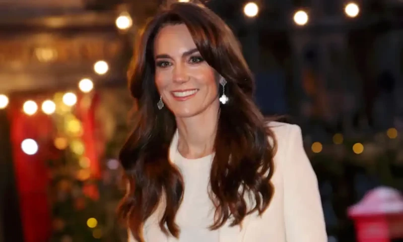 Love is the greatest Christmas gift, says Britain&rsquo;s Princess Kate