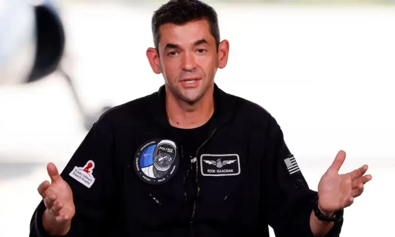 Trump picks Jared Isaacman to head NASA