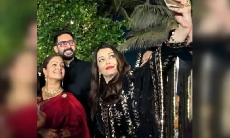 Aishwarya, Abhishek Bachchan seen together amid separation rumors